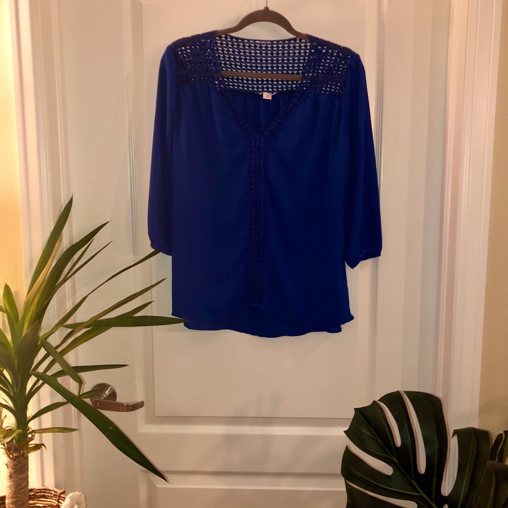 Long sleeve blouse